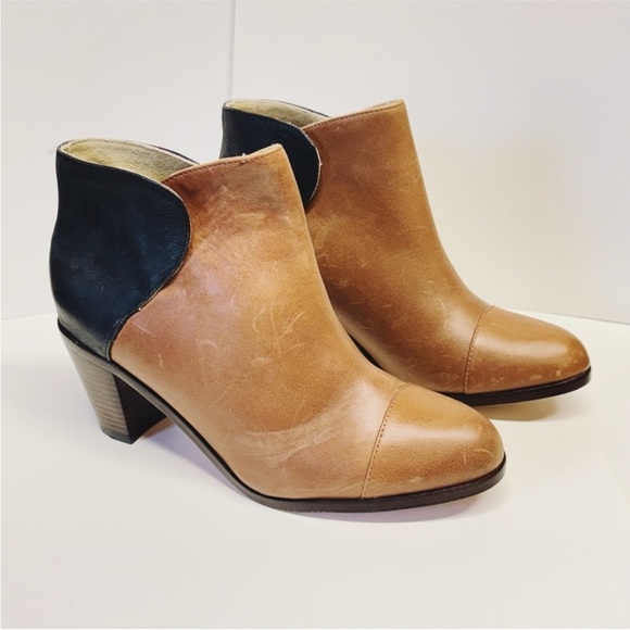 Wolverine 1000 Mile Tan and Black Leather Ankle Boots - 8.5 - Picture 2 of 11